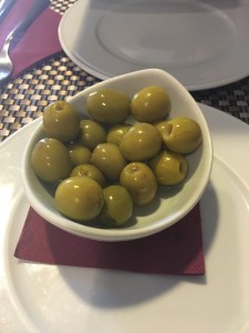 Kim en Wendy, Ik vertrek ooit, Bed & Breakfast Las dos hermanas