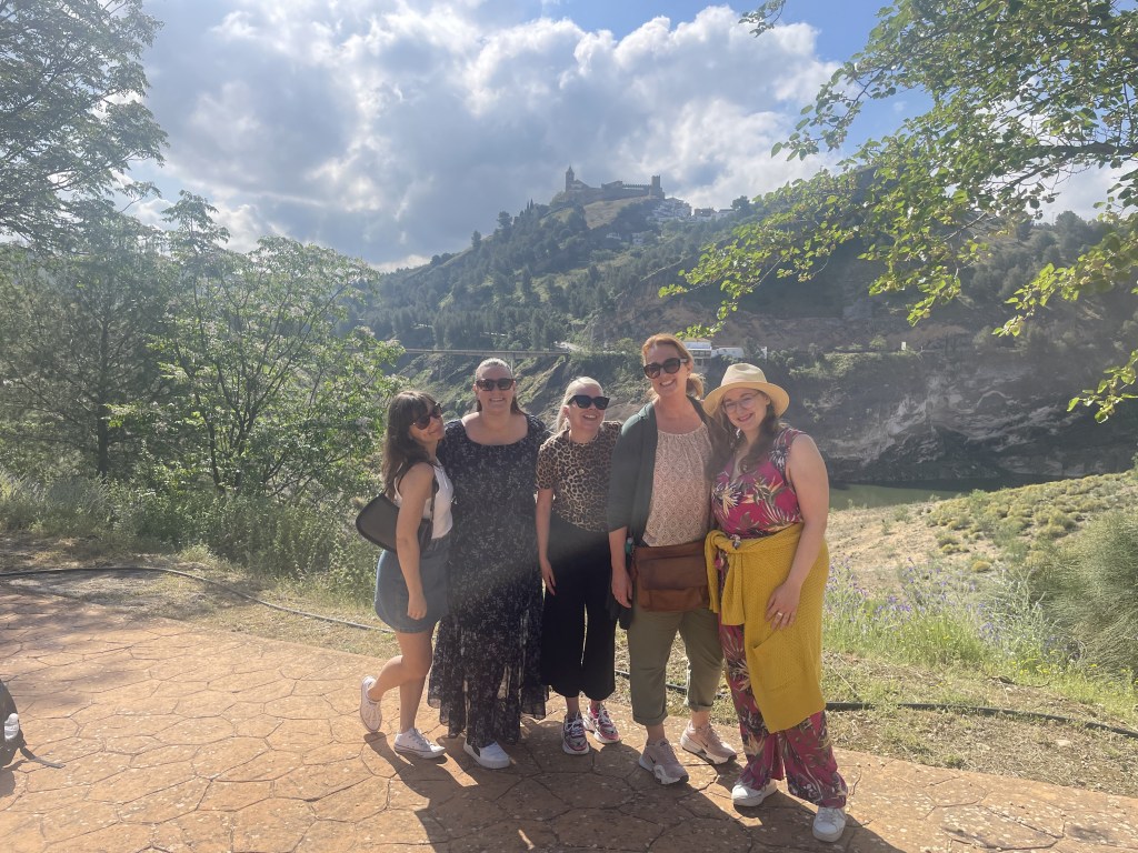 schrijfreis+Spanje, schrijfretraite, schrijven, lasdoshermanas, Iznajar, auteur,